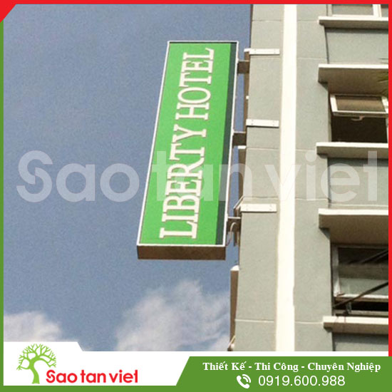 biển vẫy 2 mặt liberty hotel