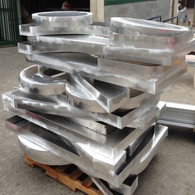 Gia Công Cắt Chữ Inox