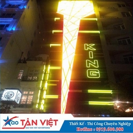 Mặt Dựng Alu - Đèn Led Và Neon Phát Sáng