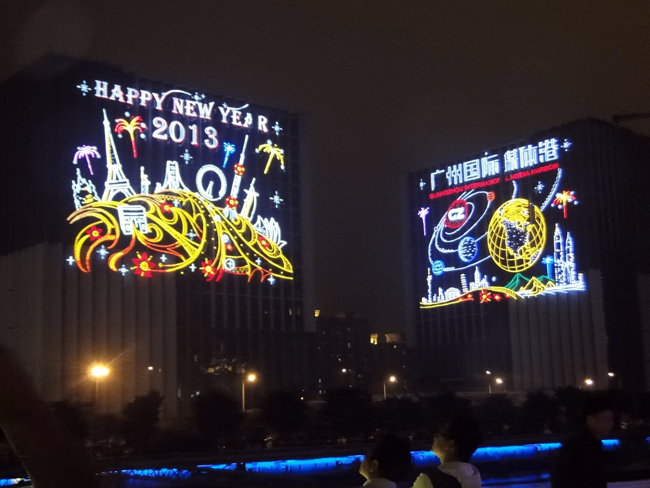 Led Outdoor - Bảng Quảng cáo ngoài trời - Led RGB
