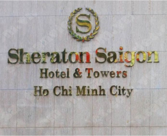 Chữ Inox vàng làm hộp nổi (sheraton hotel)