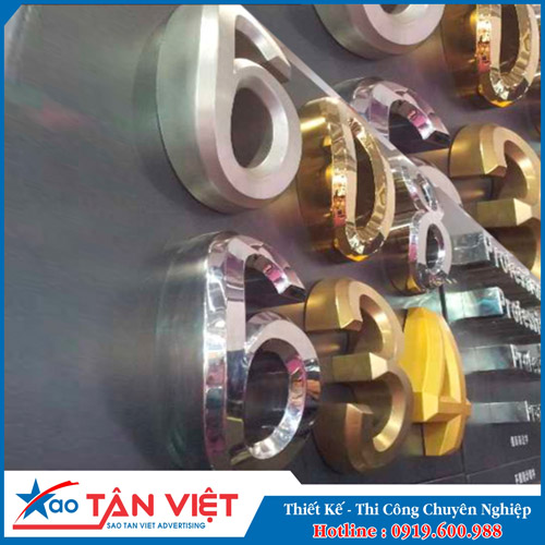 Chữ Inox và mica ép nổi 3D